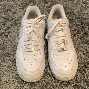 Men's size 10 Air Force Ones